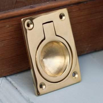 51x38mm Old Style Brass Ring Pull