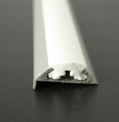 38mm Aluminium Anodised Rubbing Strake Fender (12ft Long)