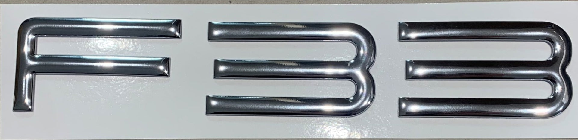 Sealine F33 Chrome Emblem