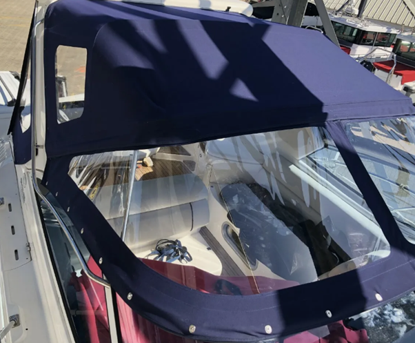 Sealine S28 Full Cockpit Enclosure