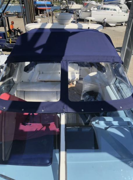 Sealine S28 Full Cockpit Enclosure