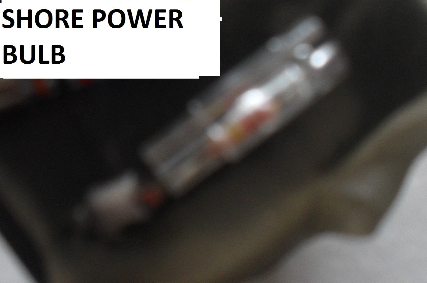 SHORE POWER BULB GREEN NEON F34