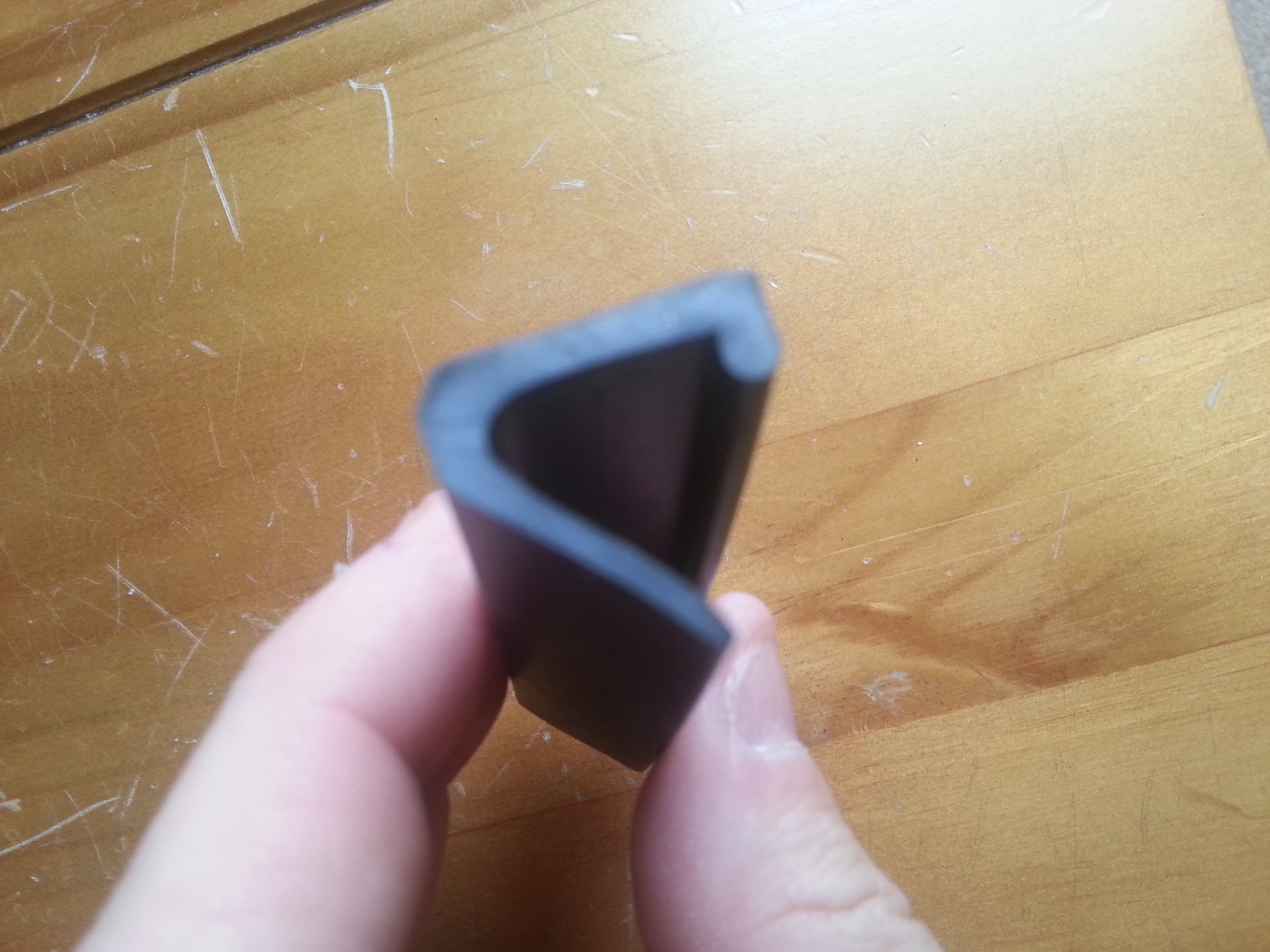 SLIDING ROOF RUBBER 1160MM