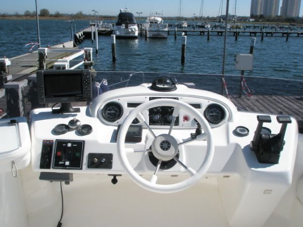 Sealine 350/360 Statesman Flybridge Spray Screen Replacement Set