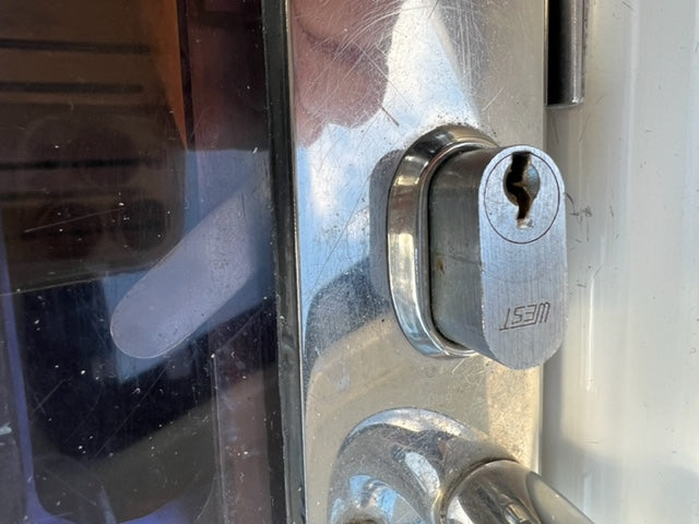 365 DOOR LOCK