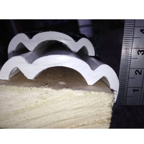 White Plastic Fender Carrier 6m