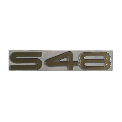 Sealine S48 Gold/Chrome Emblem