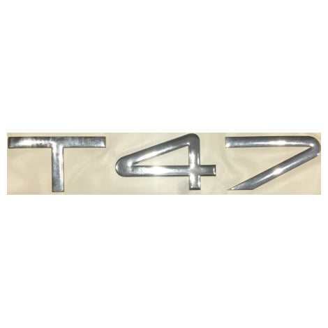 Sealine T47 Chrome Emblem
