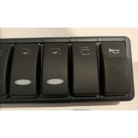 Sealine T50 Seaplex 376RSP 8-Way Rocker Switch (Address 801 / 857)