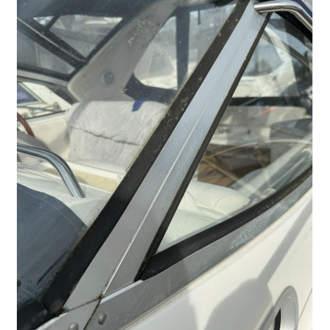Windscreen Glazing Rubber (Priced Per Metre)