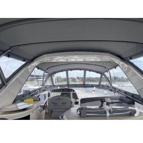 Sealine T60 Flybridge Bimini Enclosure Conversion