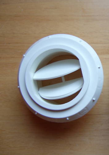3" CLOSEABLE OUTLET