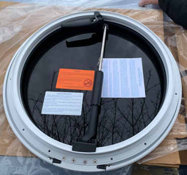 Bomar White Round 16.5" Hatch for Sealine SC38