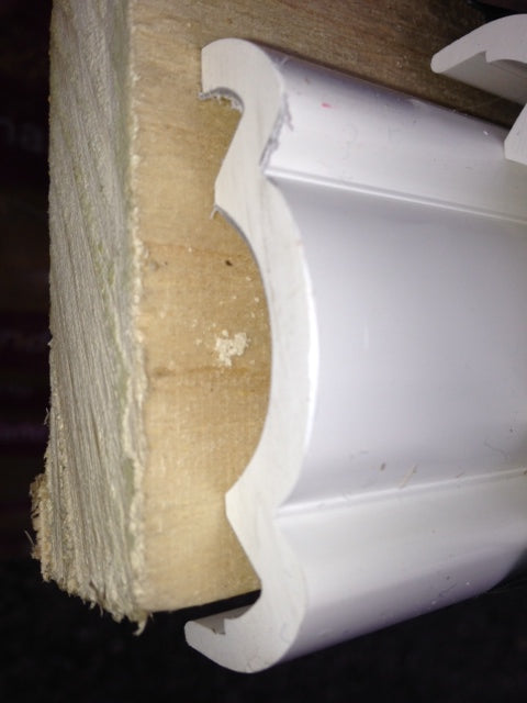 White Plastic Fender Carrier 6mt Length