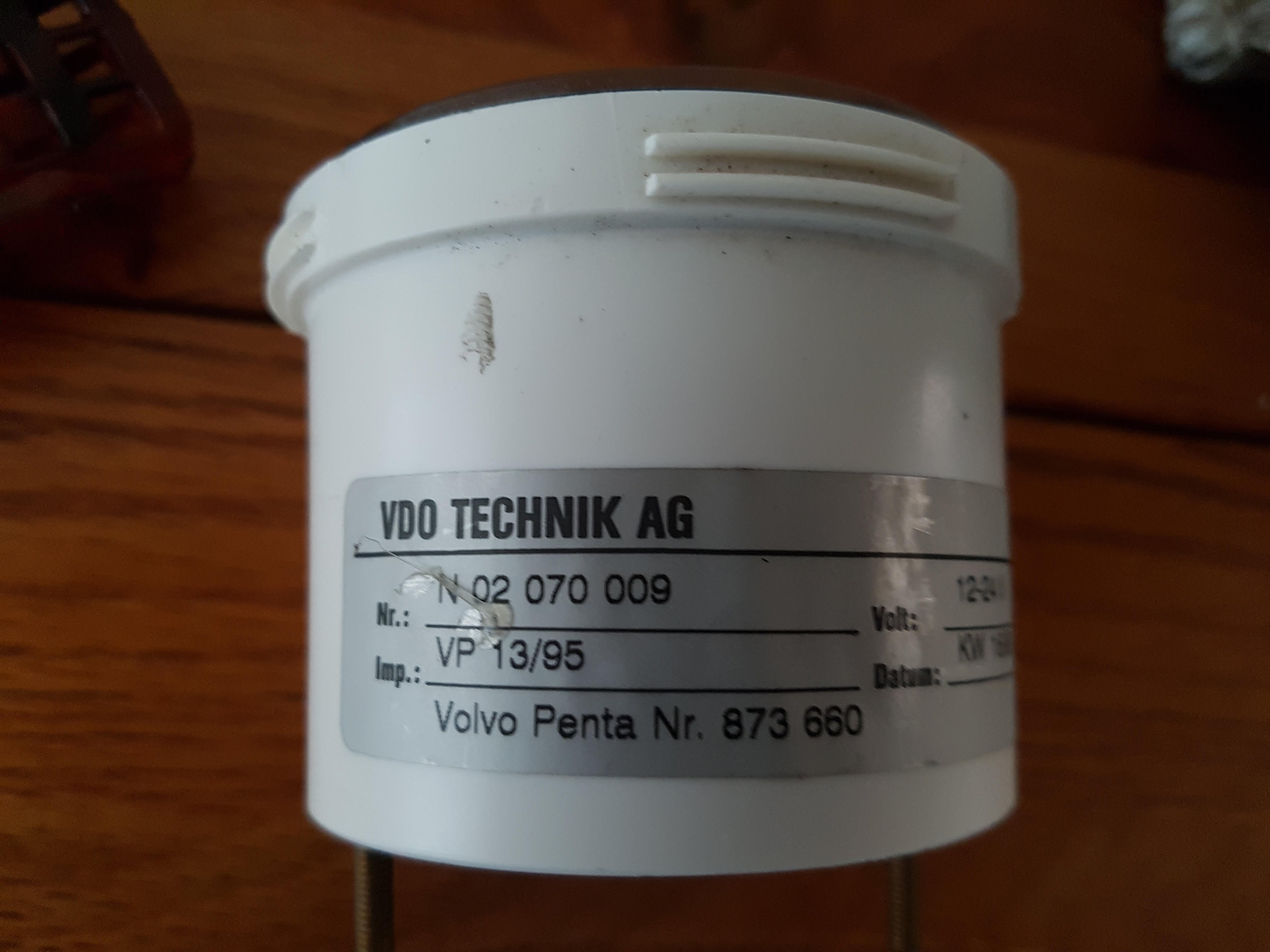 Obsolete part shown. Replacement solution available.